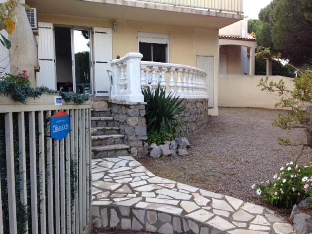 Apt Climatise T3 Saint Pierre La Mer, Terrasse, Jardin Et Parking Prive Fleury (Aude) Exterior photo